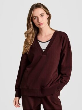 Champion V-Neck Oversized Sweater in Deep Burgundy